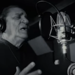 Zé Ramalho surpreende com hinos do Heavy Metal. “Sou roqueiro antes de tudo”; veja o vídeo