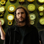 MAD SNEAKS transforma dor em libertação no videoclipe de “Dirty Blood”